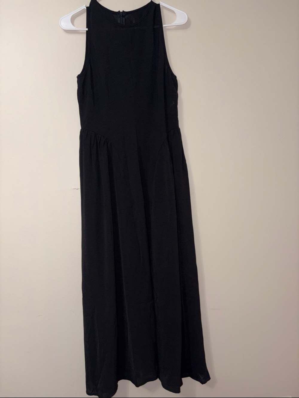 Classic Black Sleeveless Maxi Dress